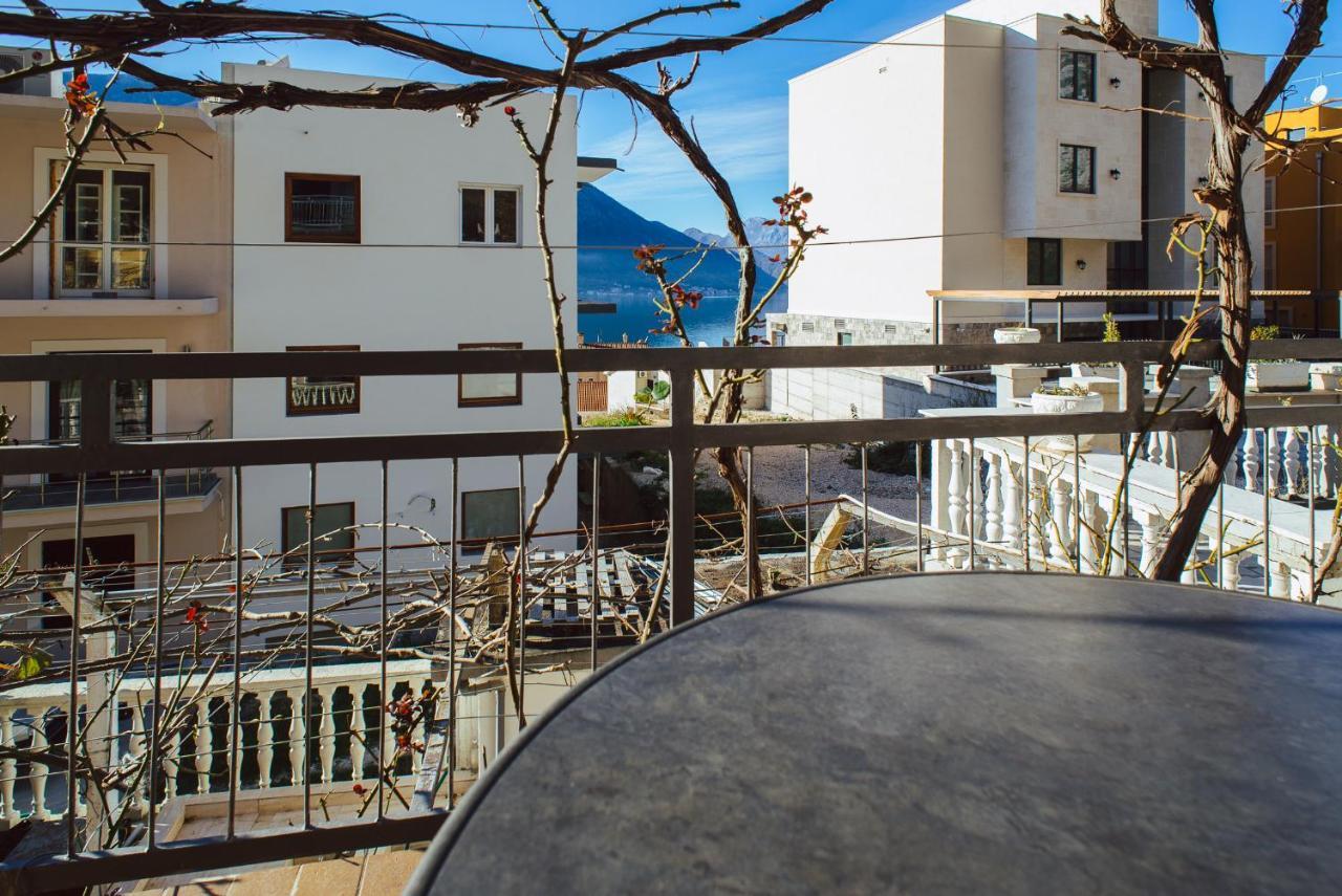 Azure Adriatic Appartement Kotor Buitenkant foto